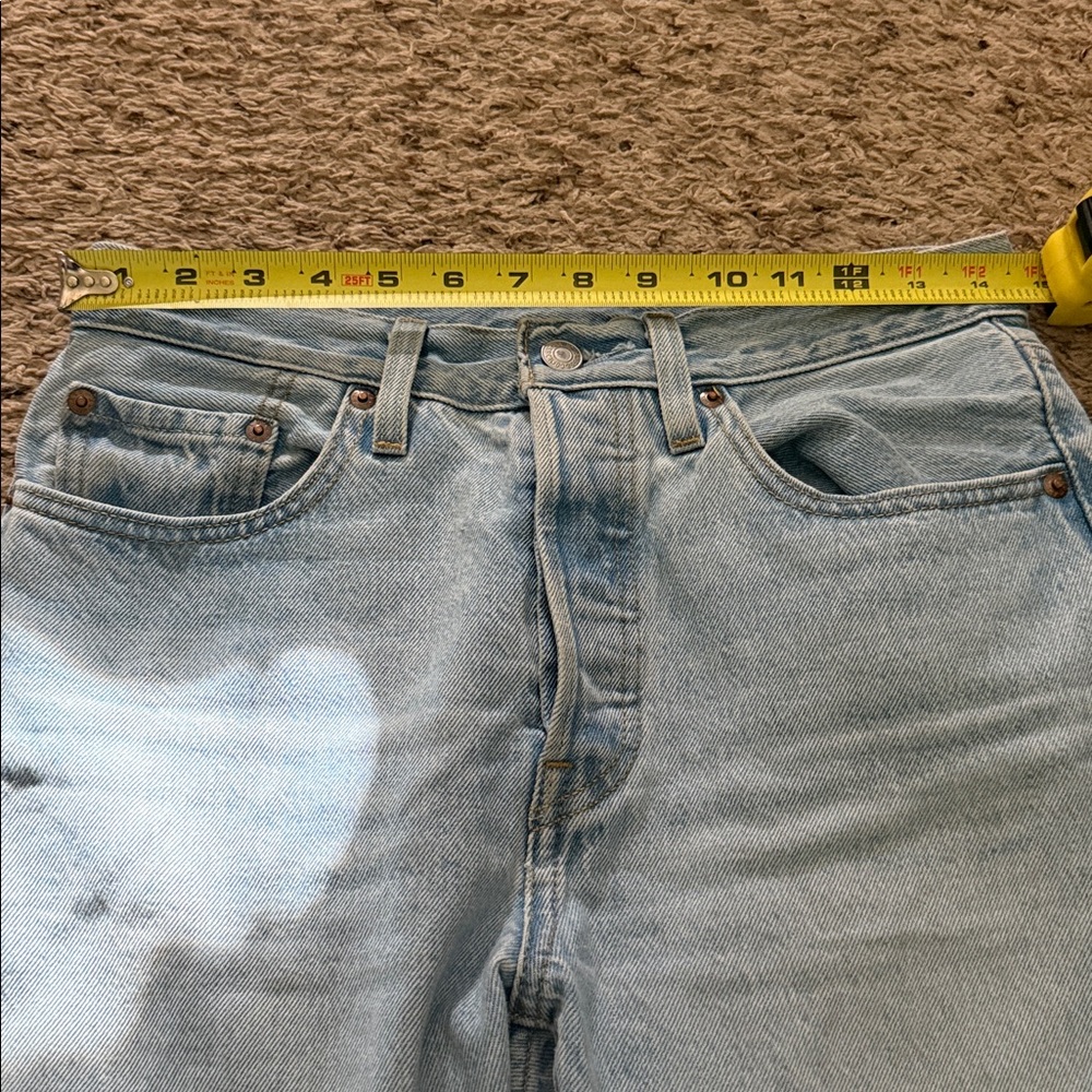 Levi’s 501 Light Blue Denim Jeans size 26 x 26 - Picture 7 of 7